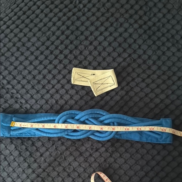 Vintage 70s/80s Blue Knot/Twist Braided belt w/homemade elastic extension - Picture 7 of 8